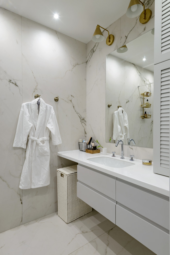 Современная квартира на Декабристов