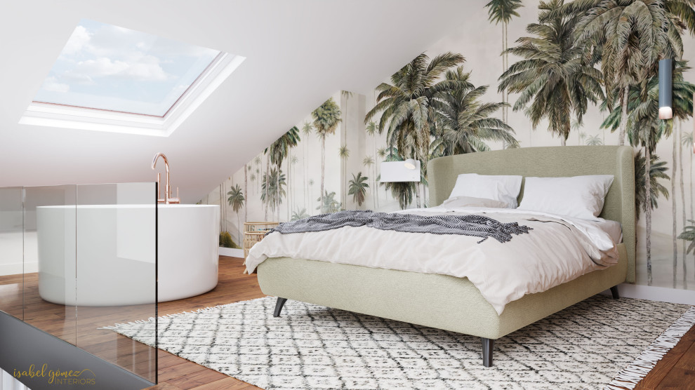 Diseño de dormitorio tipo loft escandinavo con paredes blancas, suelo de bambú y papel pintado