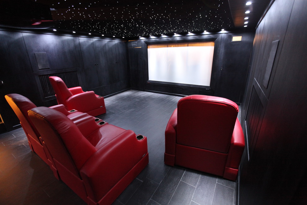 Кинотеатр в частном доме (Московская область, пос.Довиль)