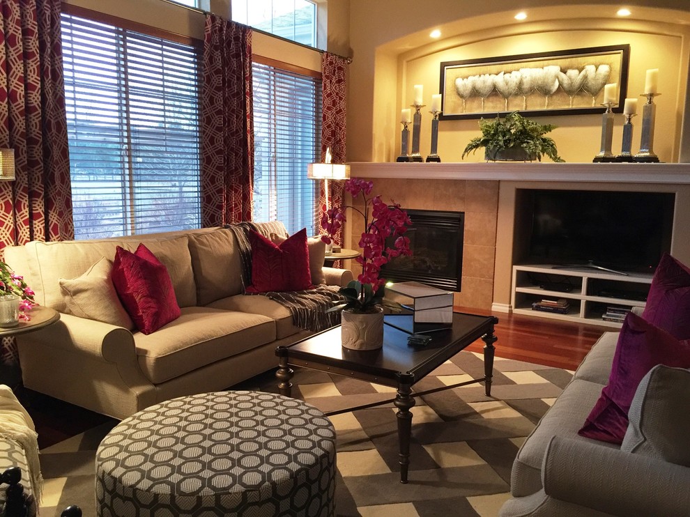 Home design - transitional home design idea in Denver