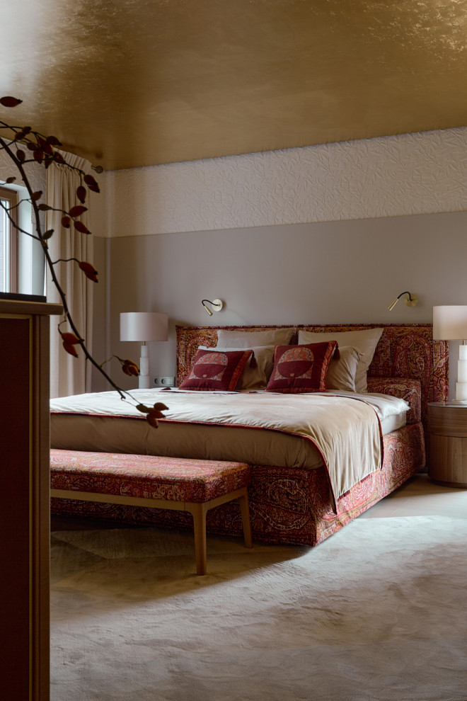 Мастер-спальня в розовом золоте