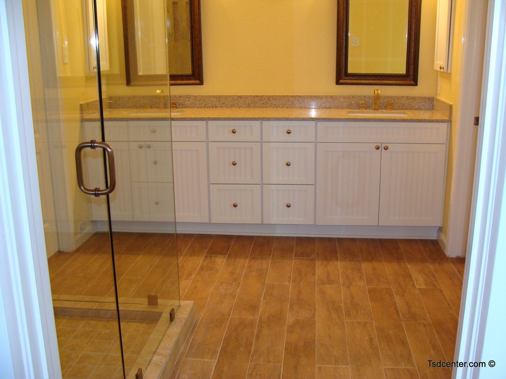 Inspiration for a transitional bathroom remodel with an undermount sink