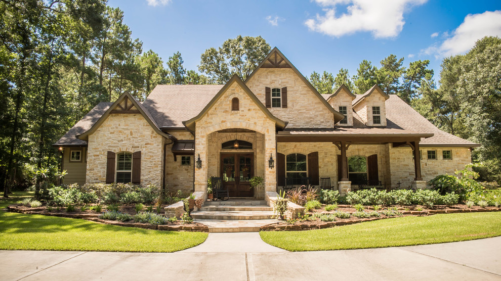Rustic exterior home idea in Houston