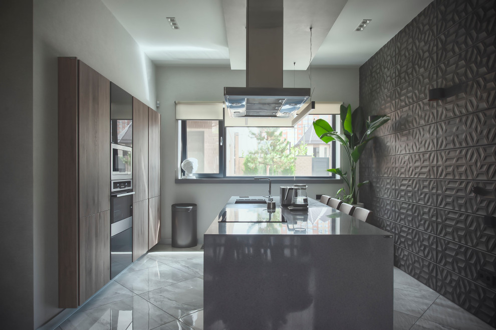 Интерьер кухни в коттедже