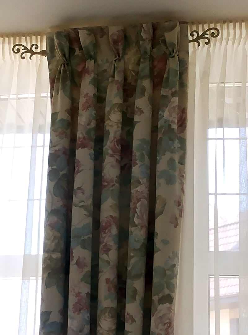 Пошив штор на заказ.