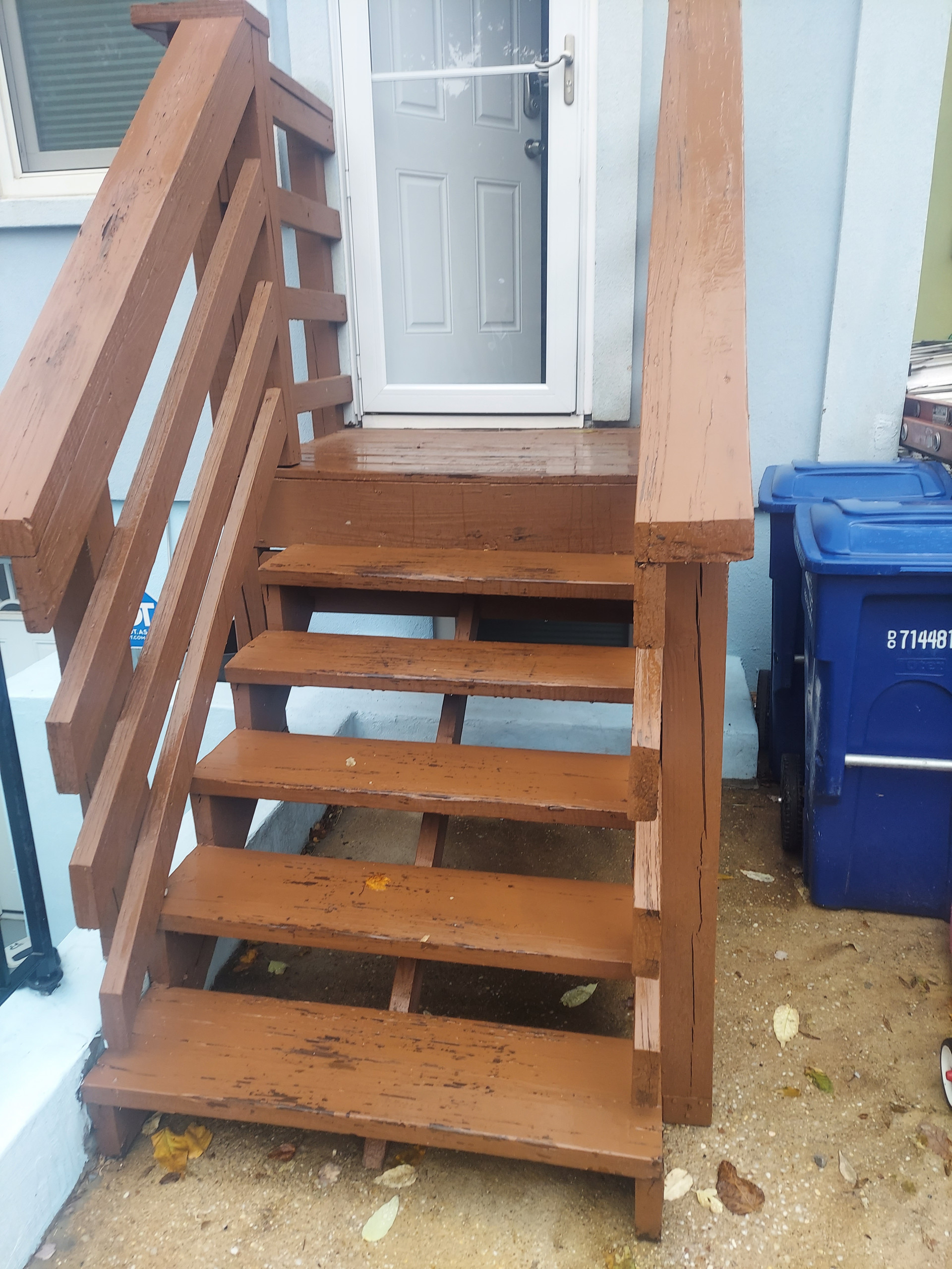 Replacing wooden stairs for steel