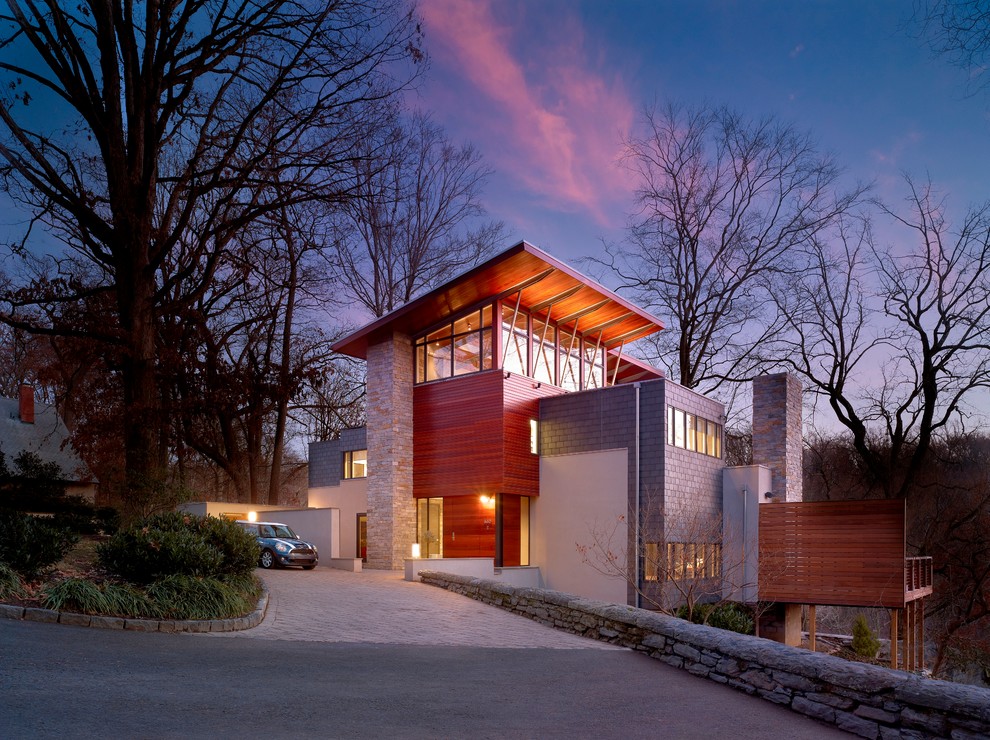 Inspiration for a contemporary exterior in Philadelphia with wood siding.