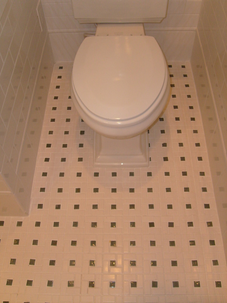 Bungalow Bath