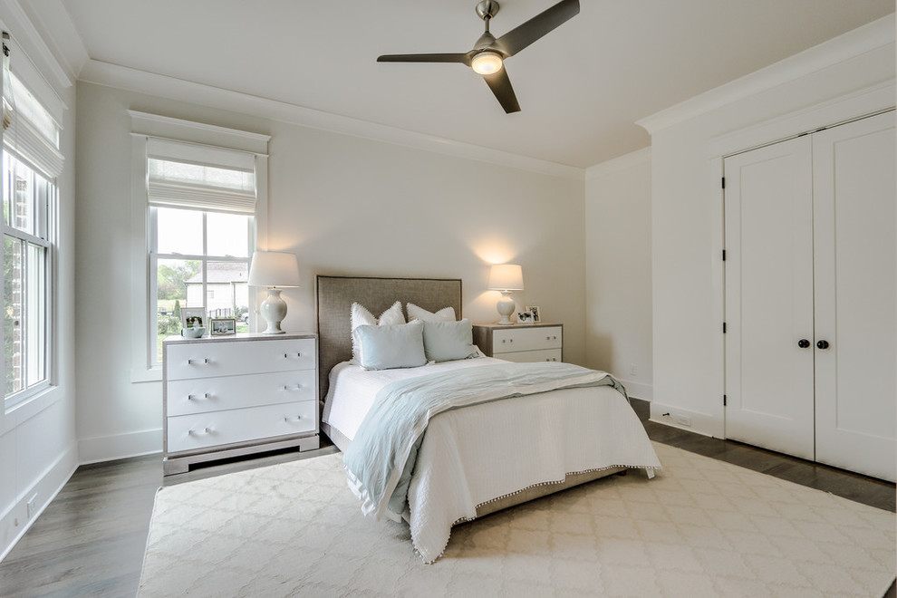 Design ideas for a transitional guest bedroom in Nashville with white walls.