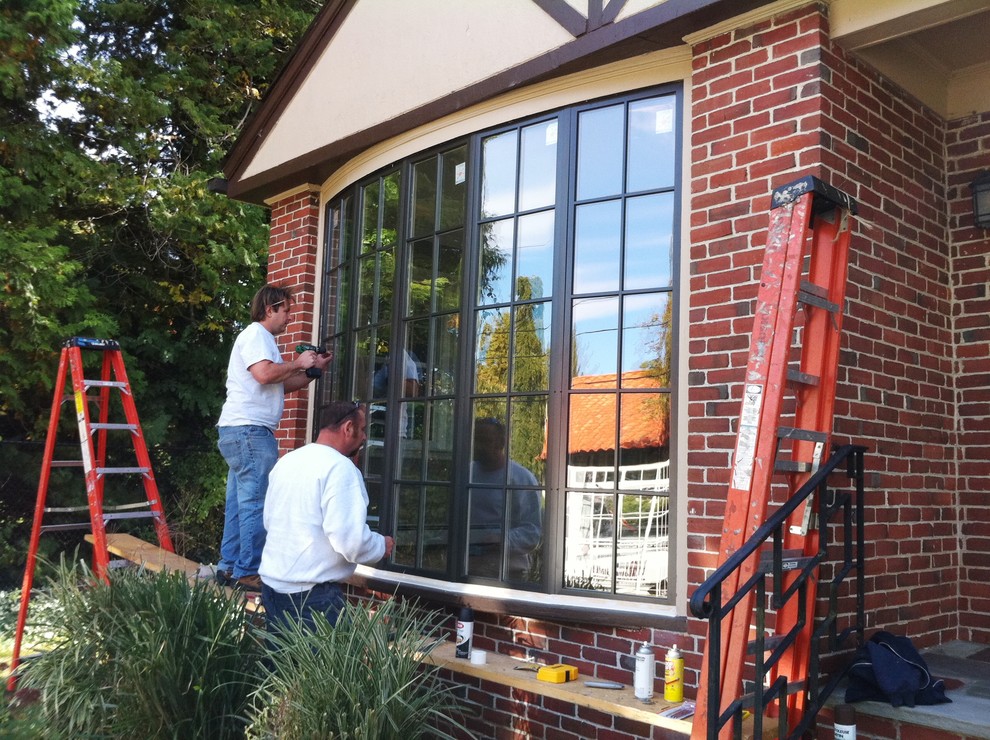 How Bay or Bow Windows Can Enhance Your Home