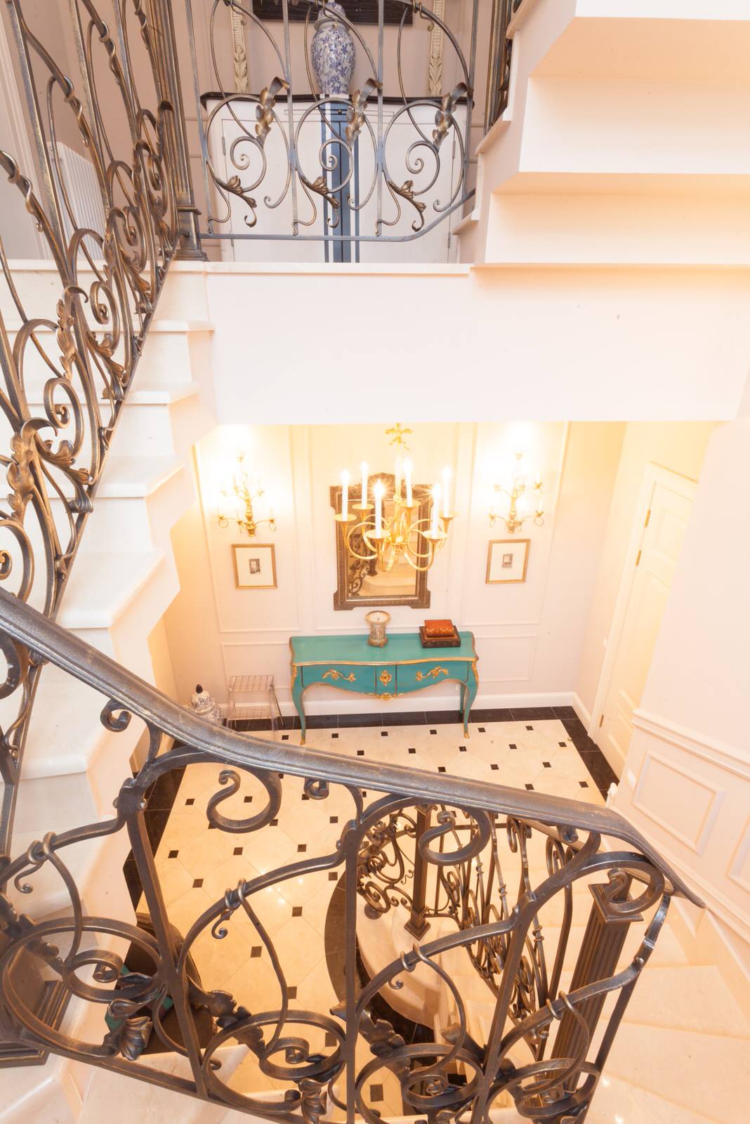 Дом Новая Рига