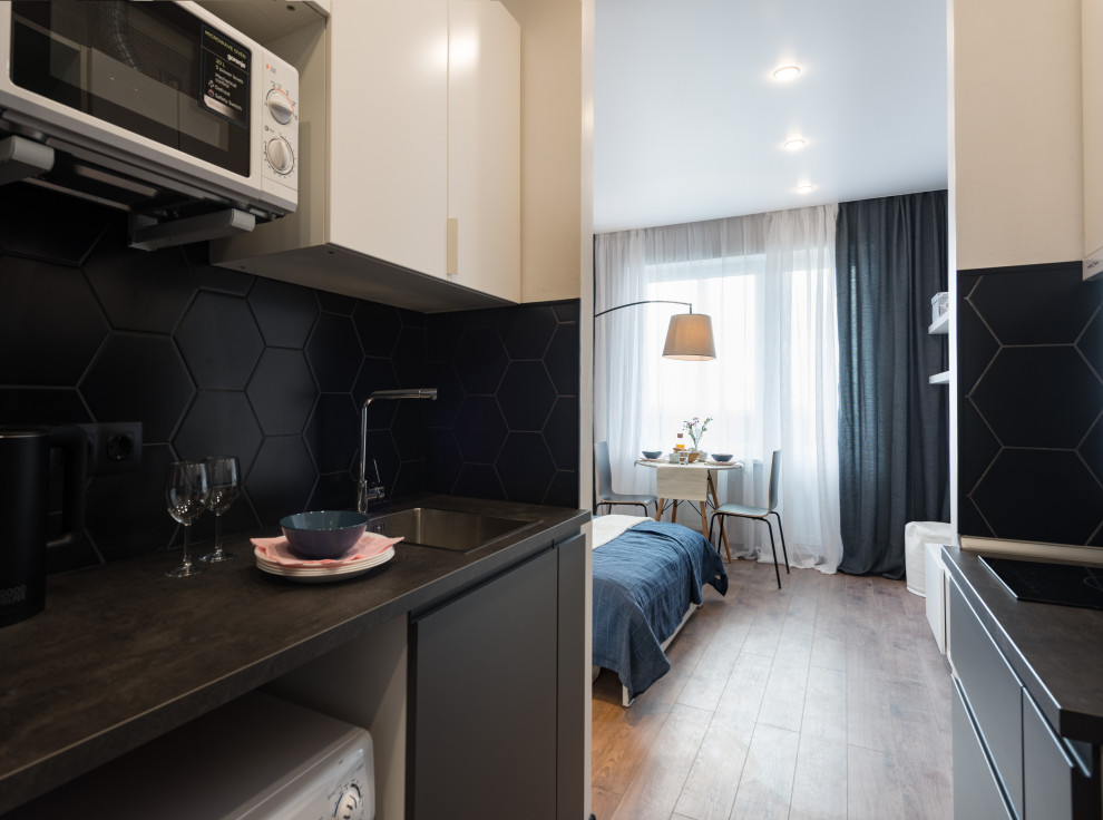 Маленькая квартирка 28 кв.м. В голубых тонах.