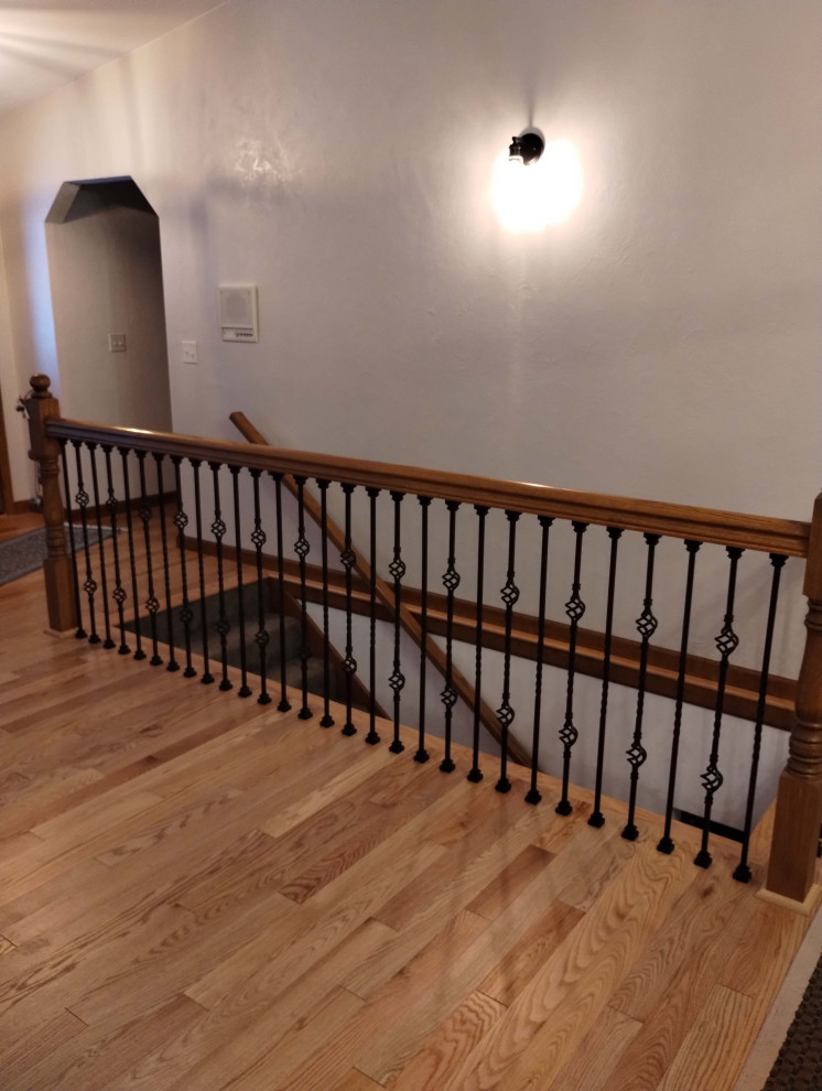 Handrail