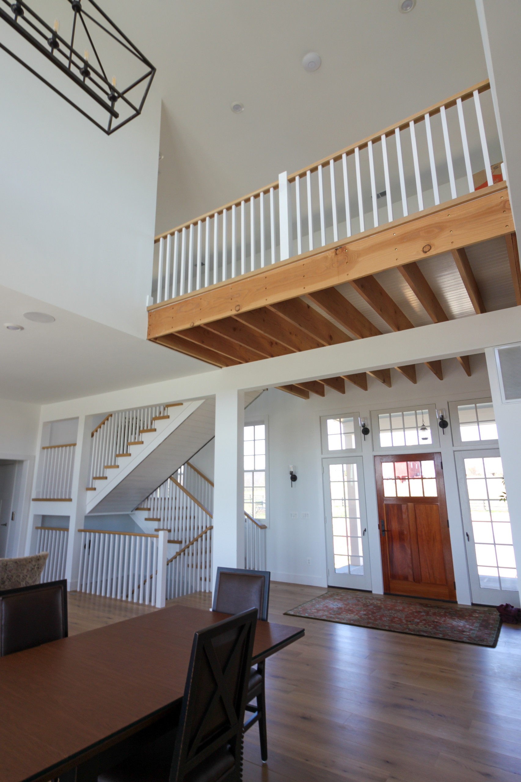 91_U-Shaped Floating Staircase Surrounded by Bucolic Mountain Views, Winchester,