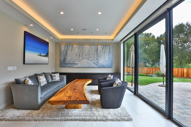Los Altos Hills modern-wohnzimmer