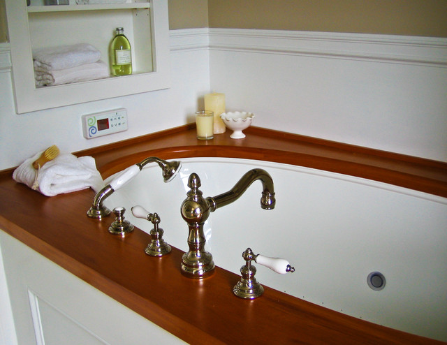 HISTORIC MASTER BATH american-traditional-bathroom