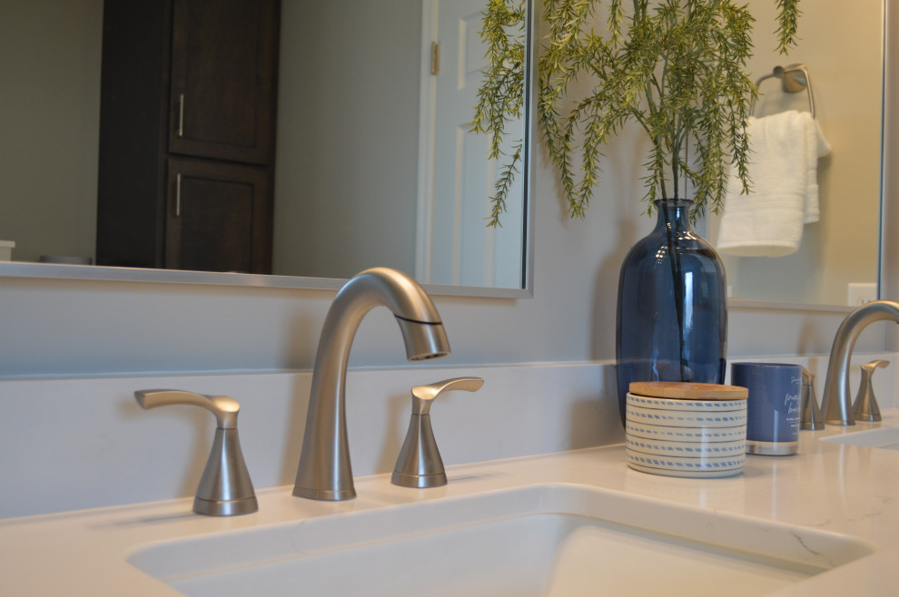 Gleason Farms Owner's Bath with Walk-in Shower