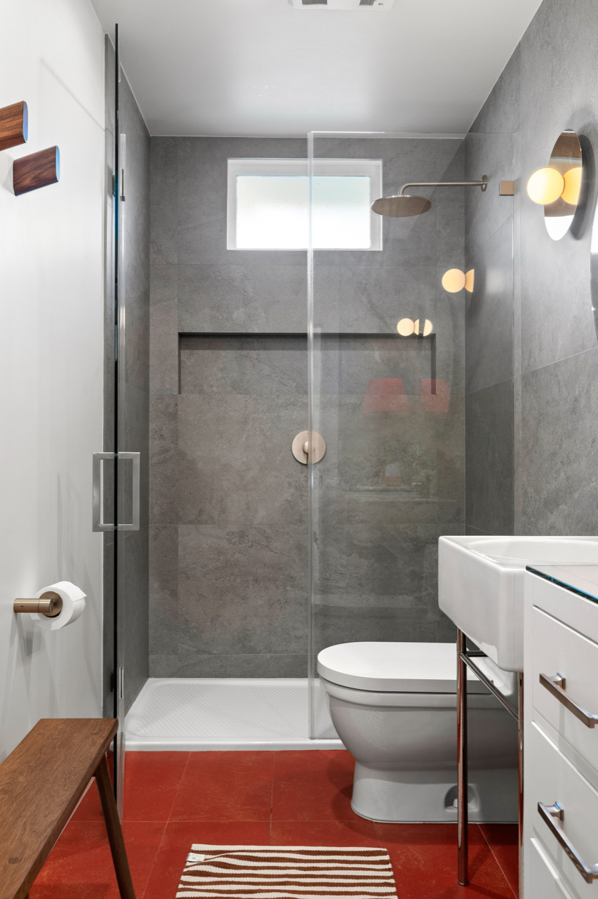 Van Nuys / Bathroom Remodel
