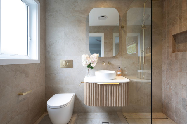 Aranda Project modern-bathroom