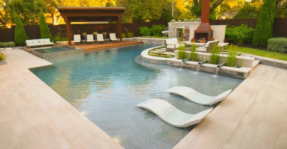 Large backyard l-shaped pool photo