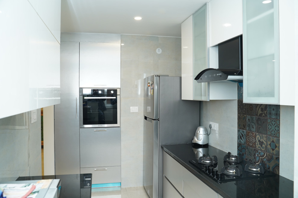 Kitchen - kitchen idea in Delhi
