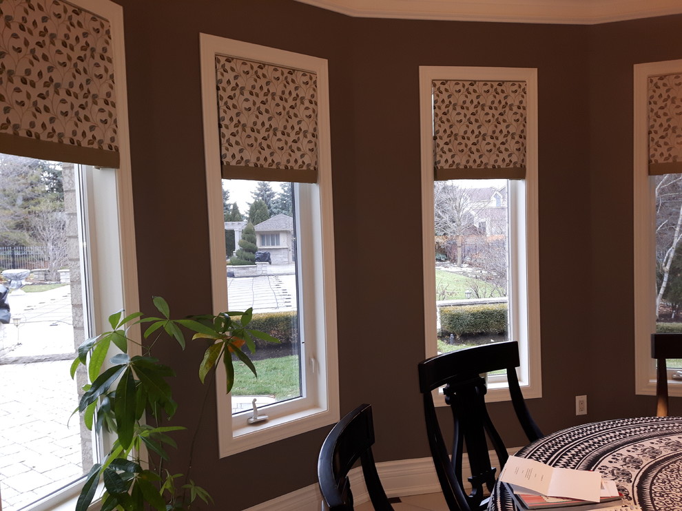 Transitional home design photo in Toronto