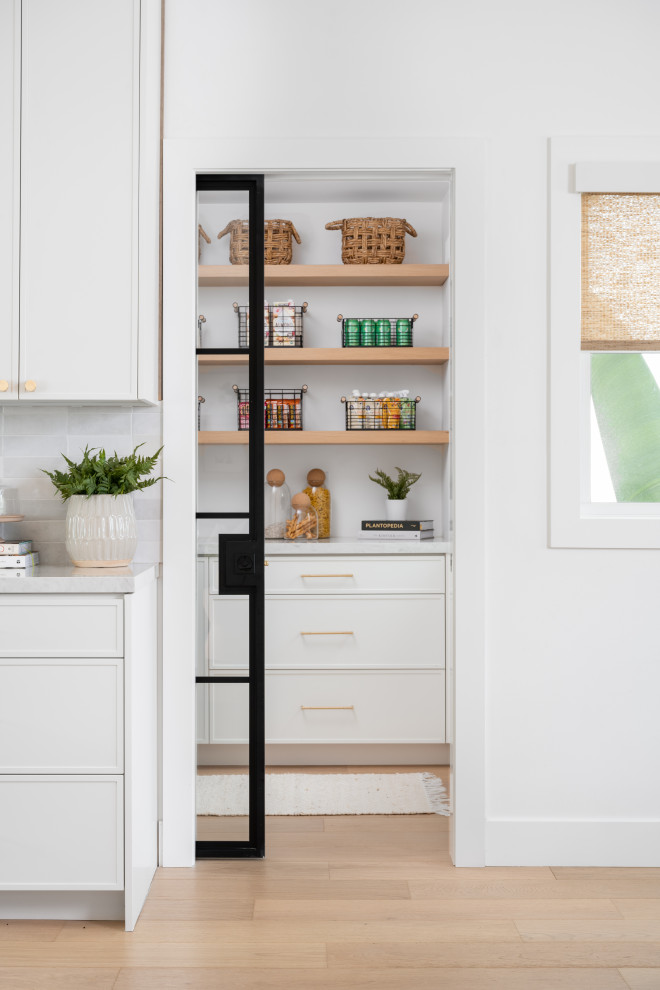 Inspiration for a transitional home design remodel in Orange County