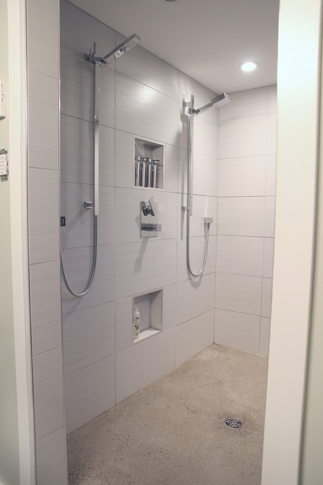 Idée de décoration pour une salle de bain asiatique de taille moyenne.