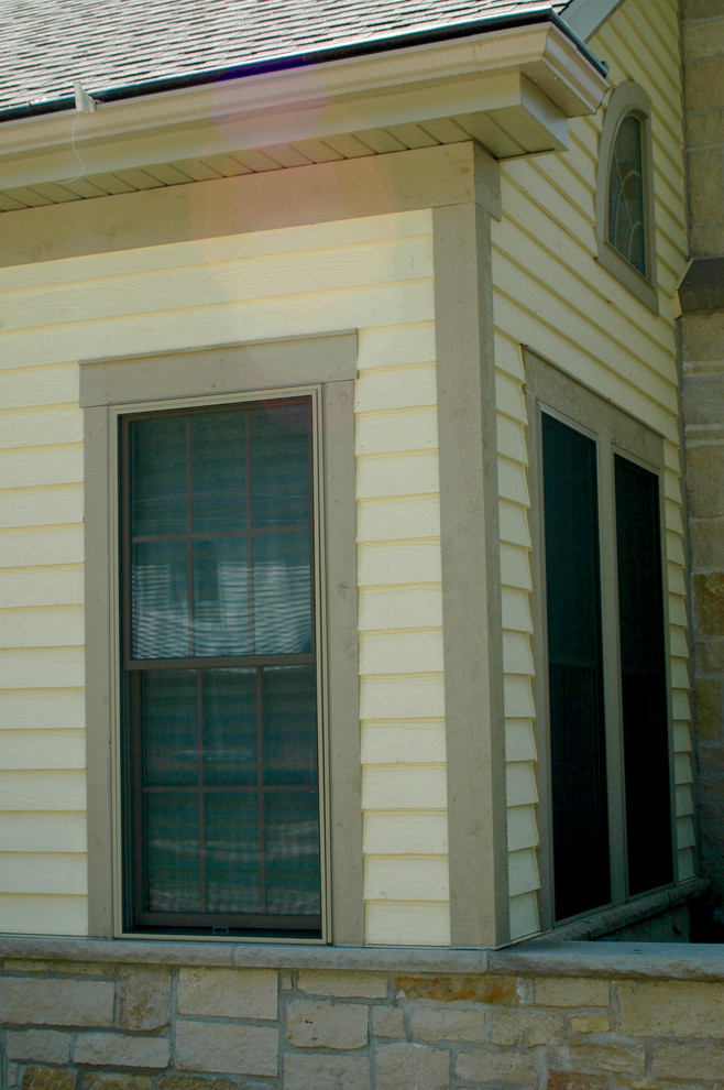 La Grange, IL Remodel James Hardie Siding &amp; Pella Windows