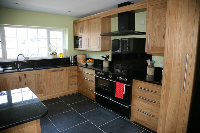 Oak Kitchen modern-kitchen