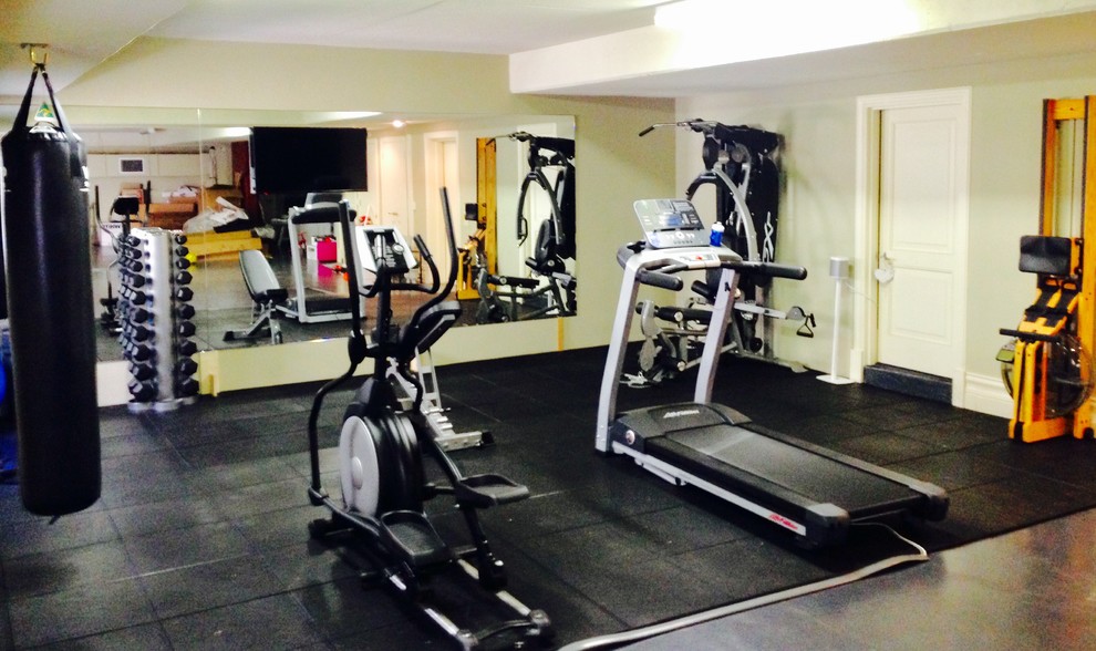 This is an example of a mid-sized modern multipurpose gym in Melbourne.