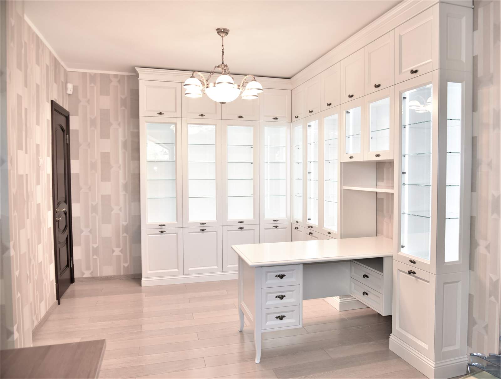 Домашний кабинет, библиотека