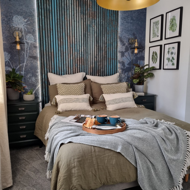 Cosy bedroom industrial-bedroom