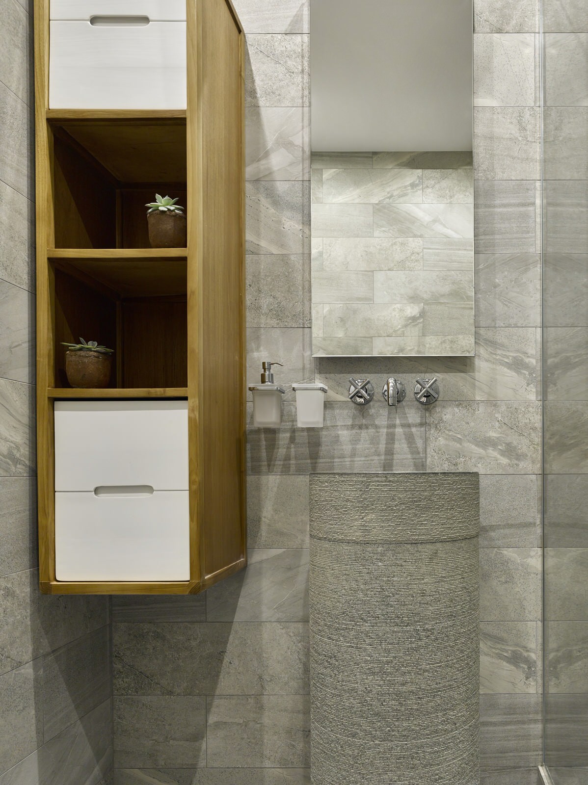 Квартира в Москве по проекту студии SODA, 28 м²