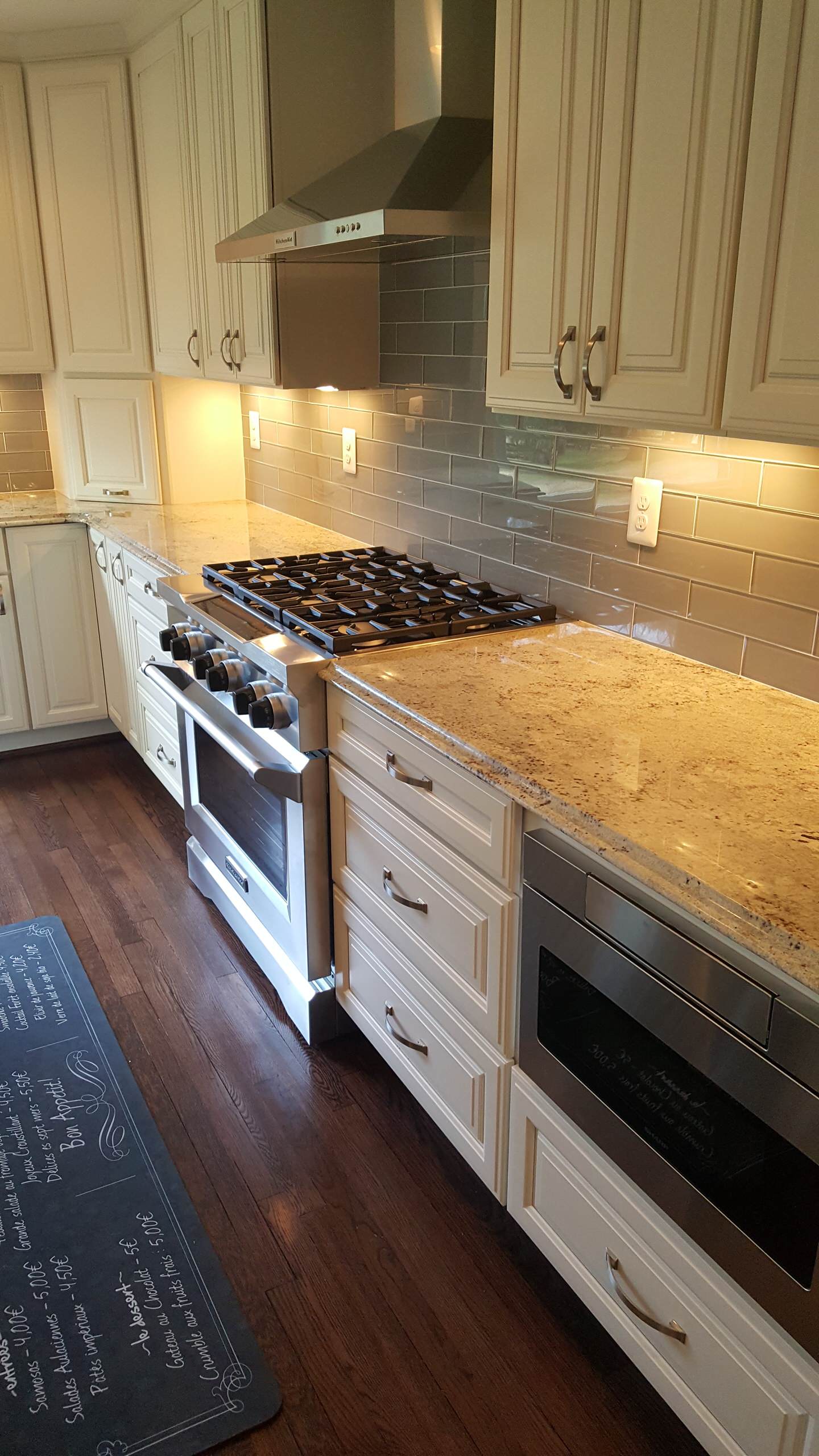 Contemporary Kitchen