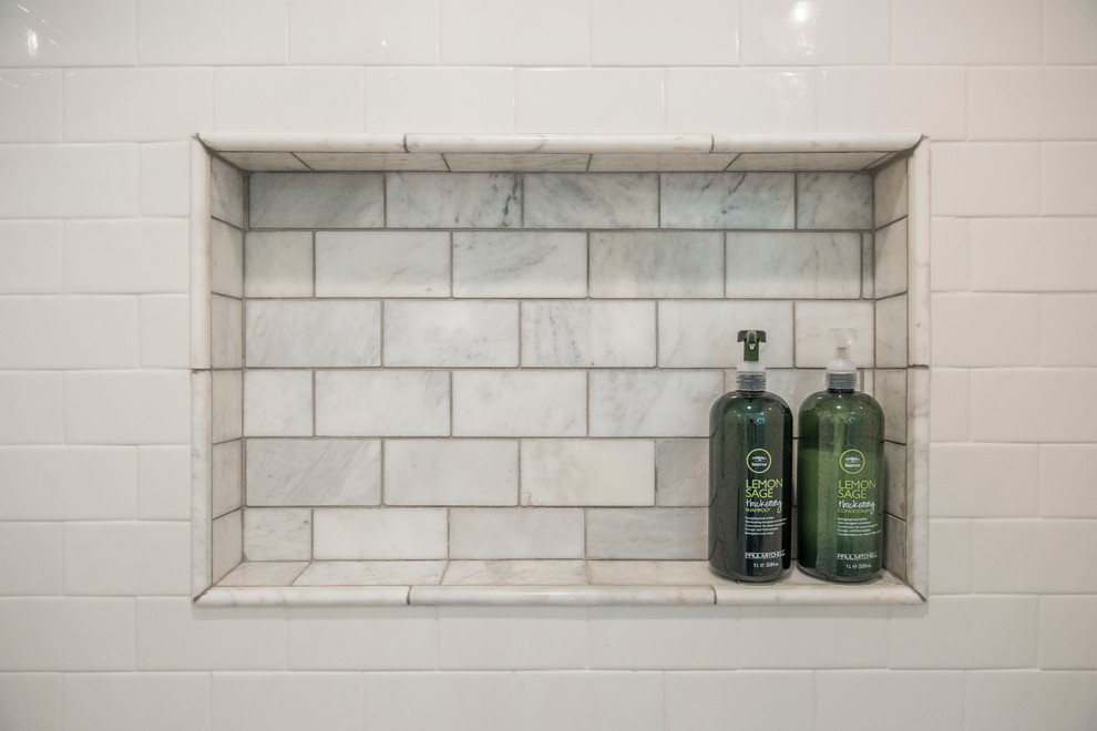 Bathroom - transitional bathroom idea