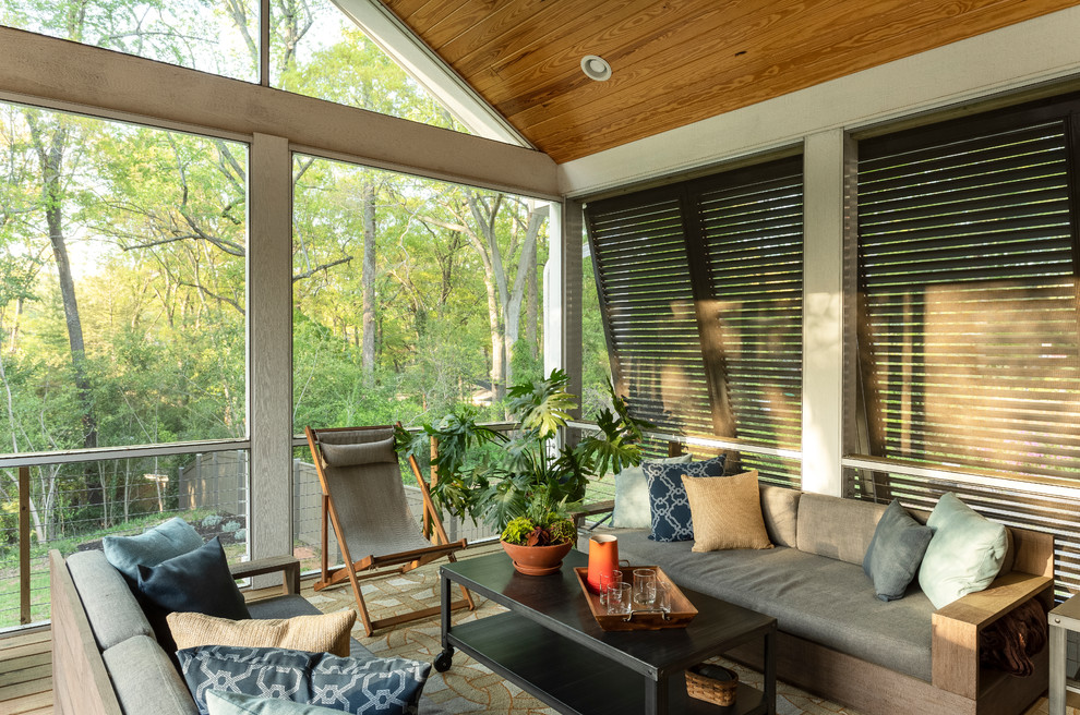 Mid-sized transitional sunroom in Other.