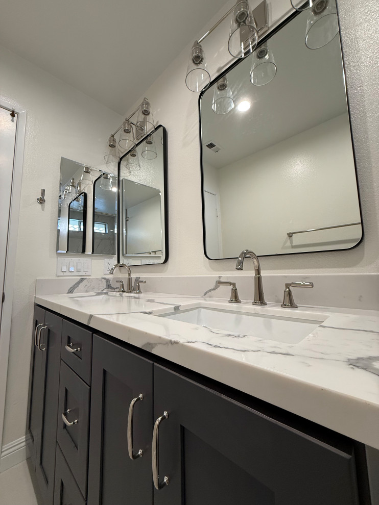 Interior Bath/Laundry Renovation