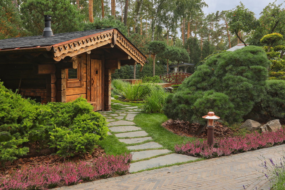 Коттеджный сад в Барвихе (дизайн и исполнение компании "Imperial Garden")