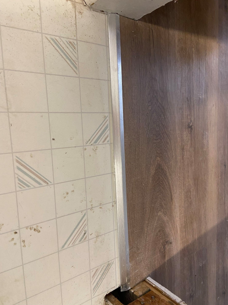 Interior Heating/Drywall/Flooring - Okotoks
