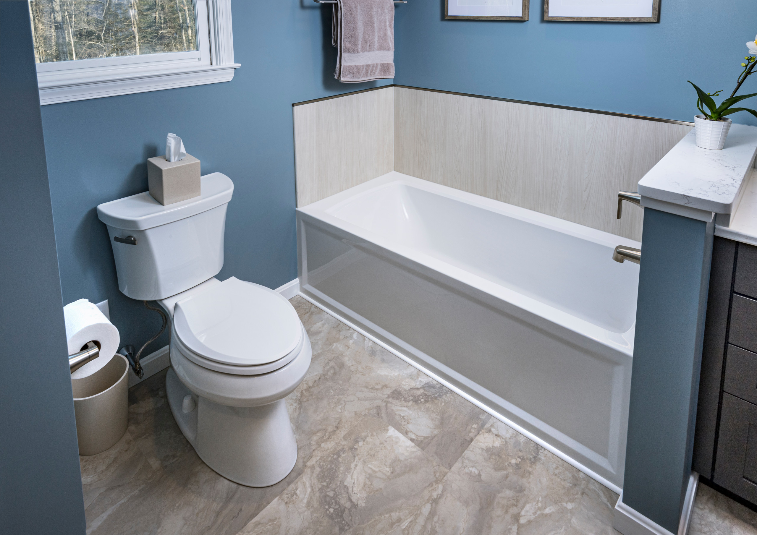 Harrisburg, PA Spa-calm, Age-ready, & Storage Smart Bathroom Remodel
