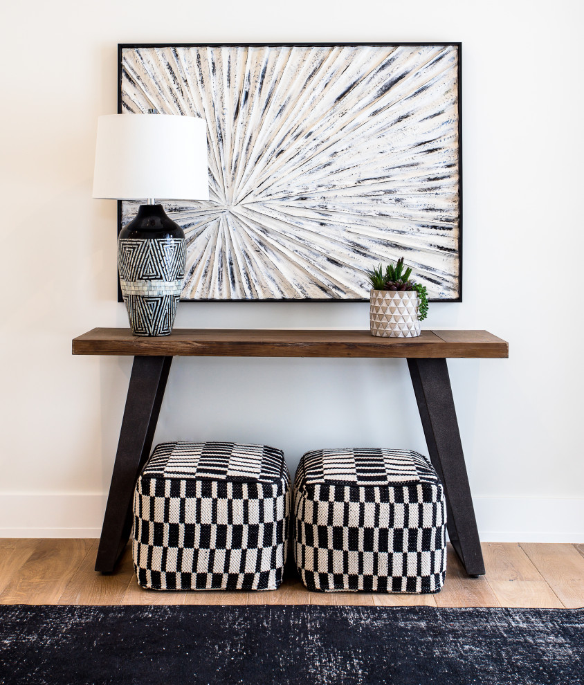 Modern Farmhouse Staging