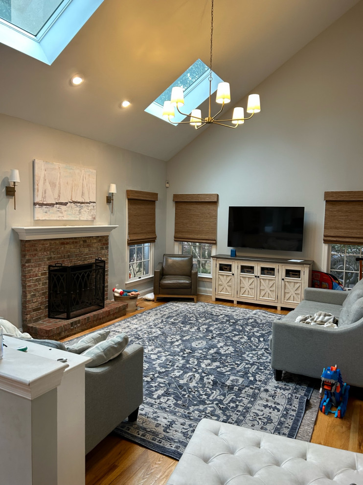 do light fixtures need to match in open floor plan?