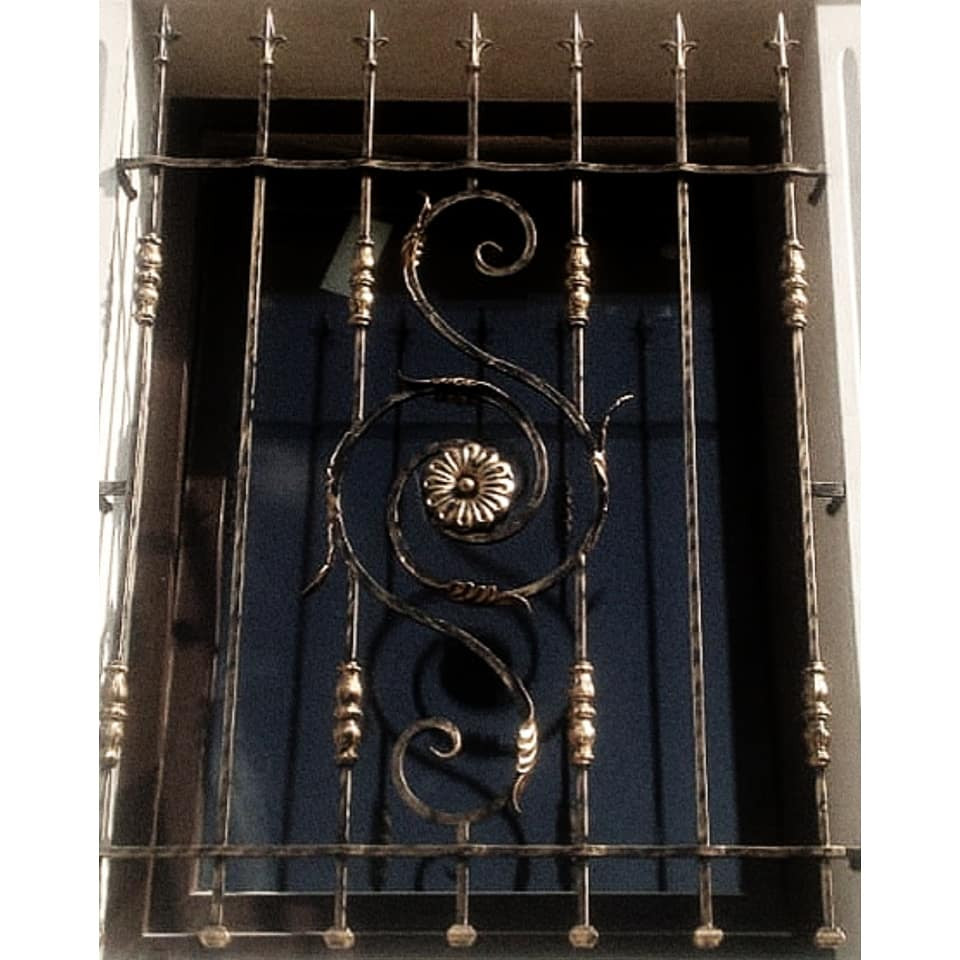 Кованые решётки на окна