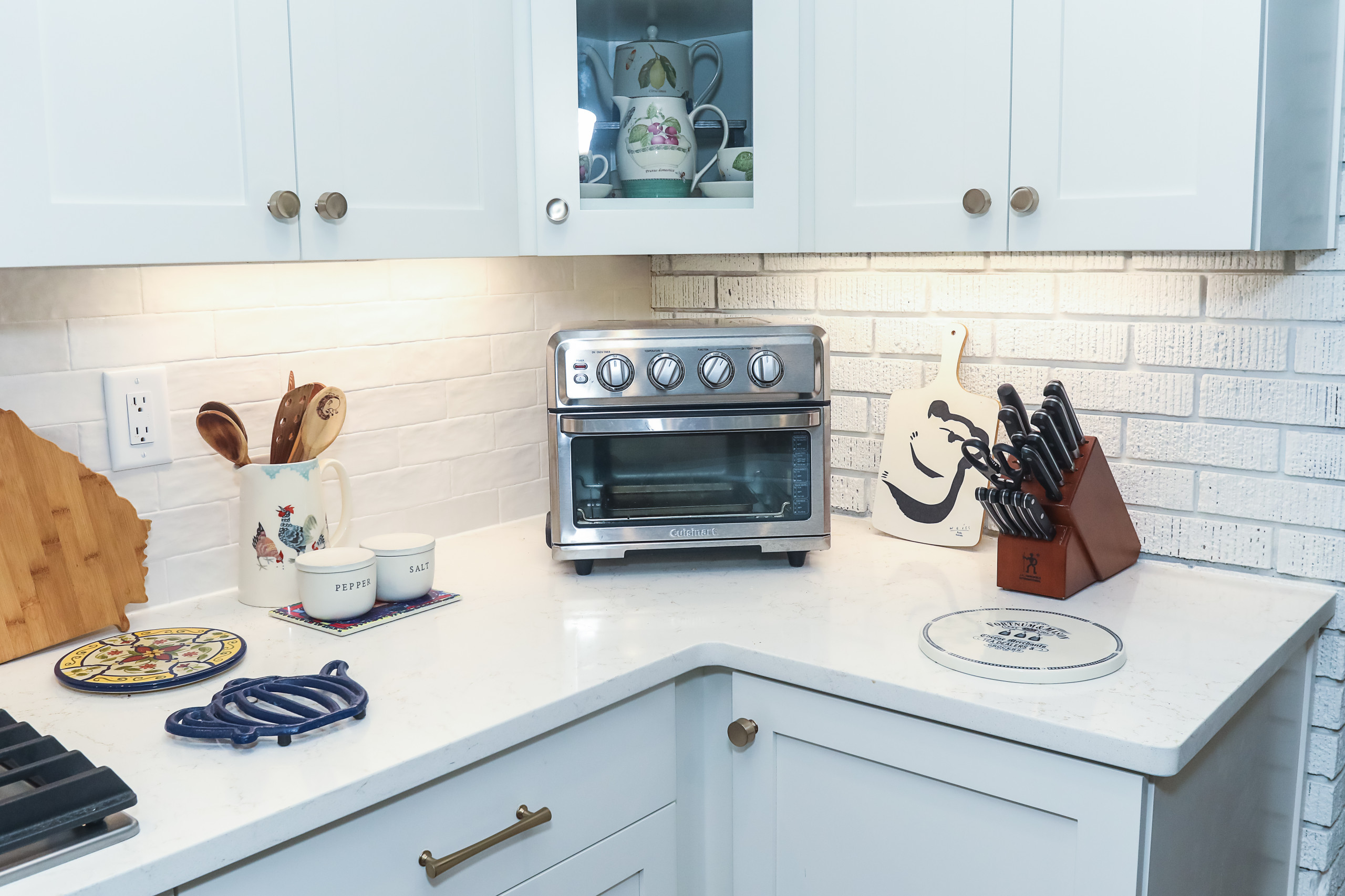 Gainesville Kitchen and Beams in Den