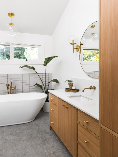 Old West contemporary-bathroom