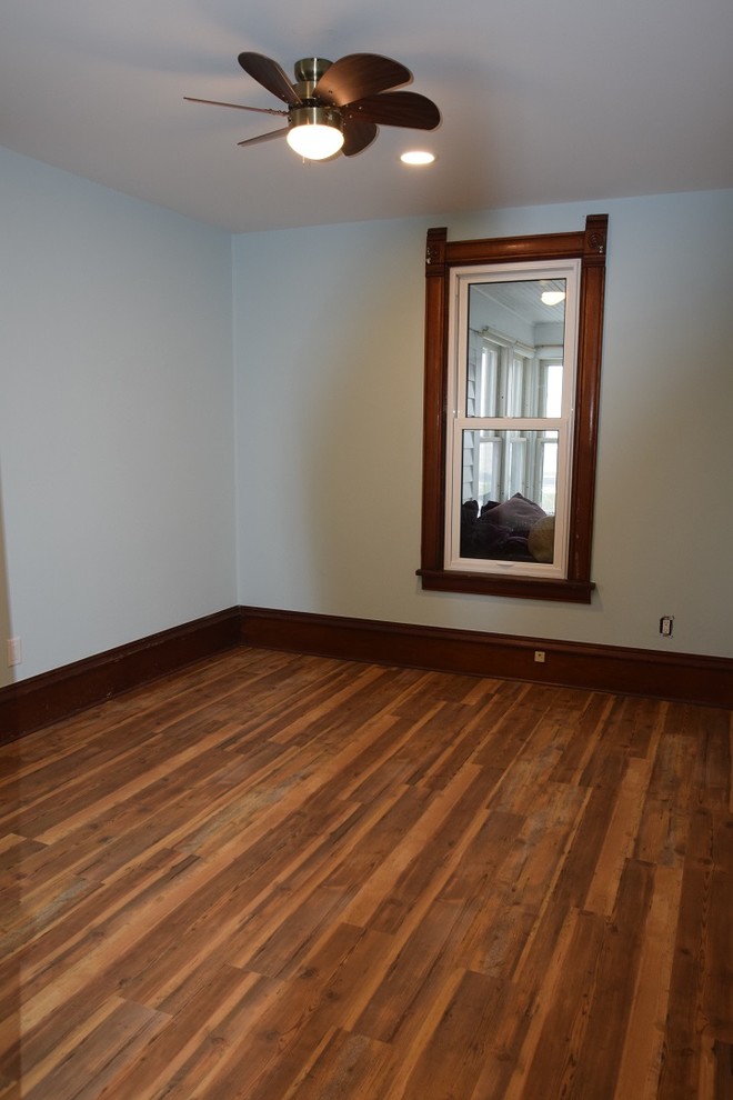 Home design - transitional home design idea