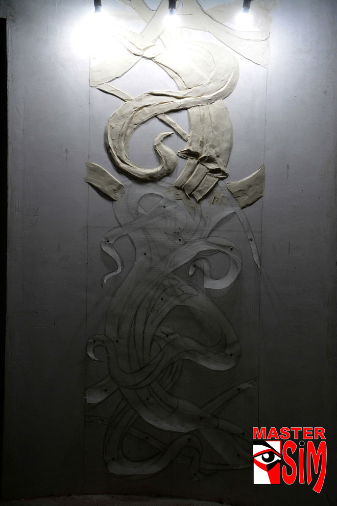 Барельеф орнамент на стене в холле