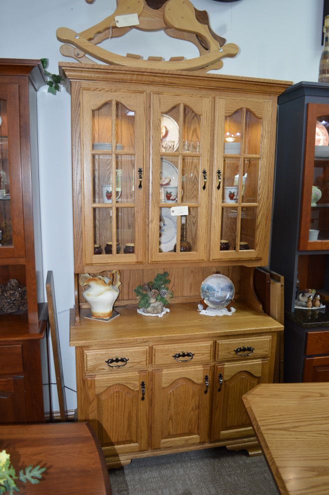 48" oak country hutch in early american color