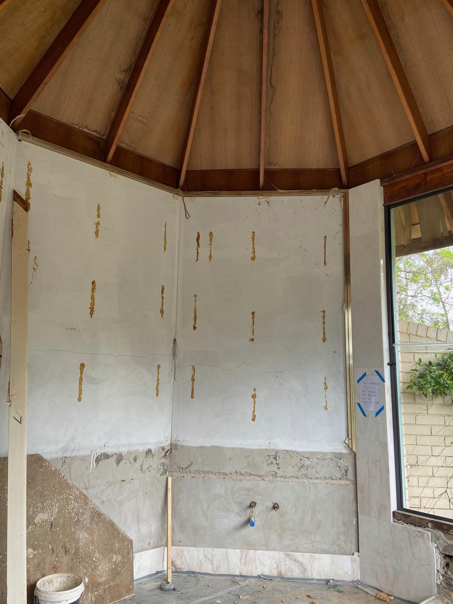 REBUILD OF A GRAND  BATHROOM
